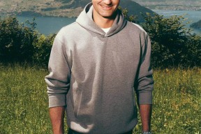 重磅！巴塞罗那内部沟通备战社区盾费德勒与60激战勇士分钟，浓眉哥伤愈复出的简单介绍